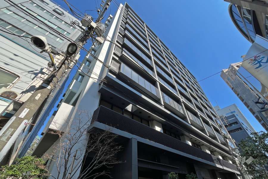 ザ・パークハウス市ヶ谷の外観（南西側から）