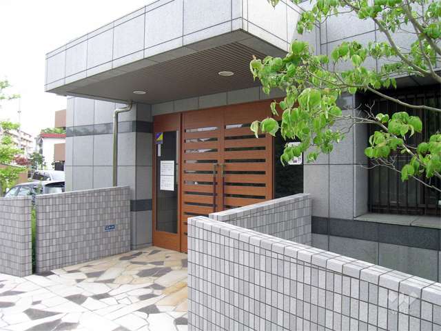 オートロック付きのエントランス
