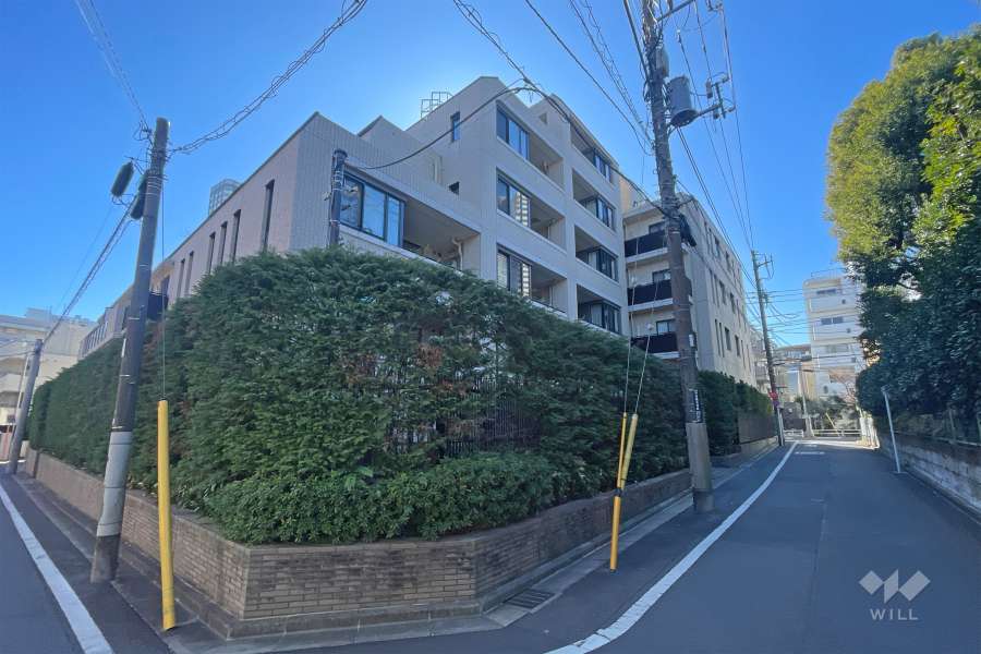 ザヒルズ市谷薬王寺の外観（北西側から）