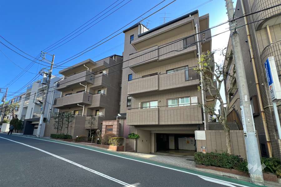 藤和薬王寺ホームズの外観（北西側から）