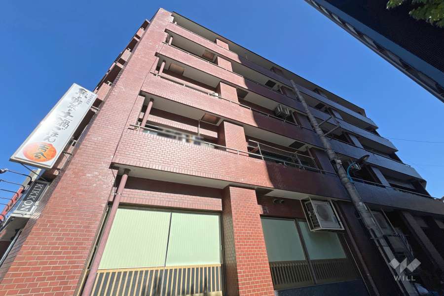 シャンブル牛込の外観（北西側から）