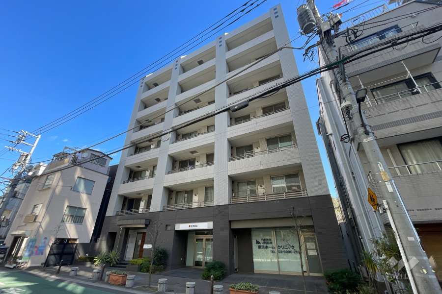 モンヴェール四ッ谷の外観（南西側から）