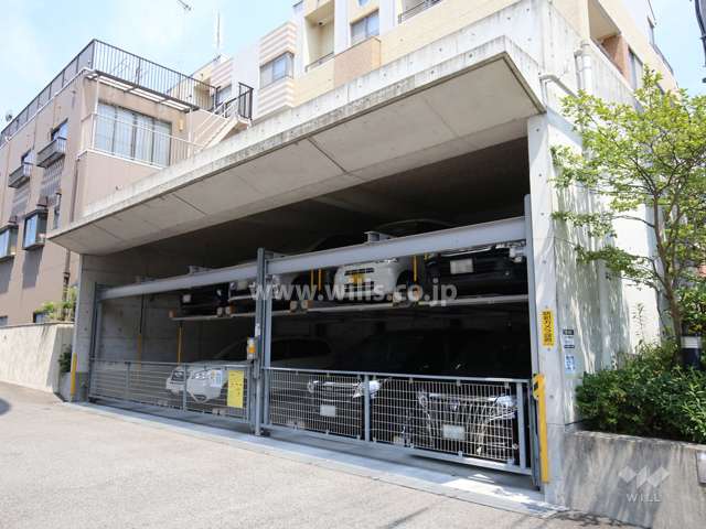 敷地内駐車場（屋内機械式）