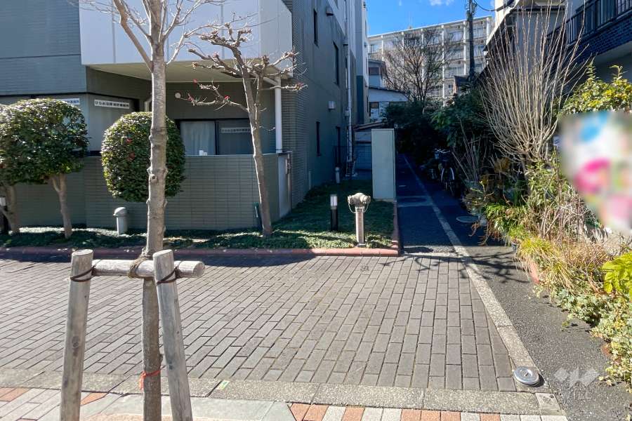 駐輪場の出入り口