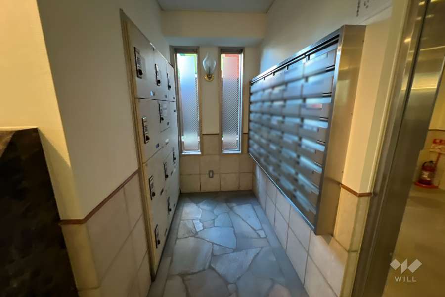 宅配ボックスと共用ポスト