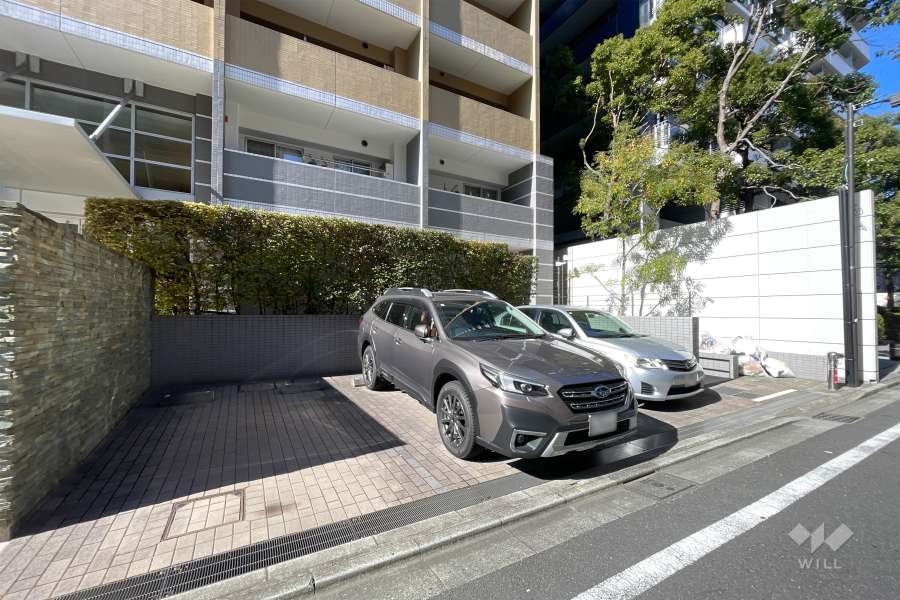 敷地内駐車場（屋外平面式）