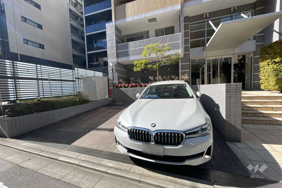 敷地内駐車場（屋外平面式）