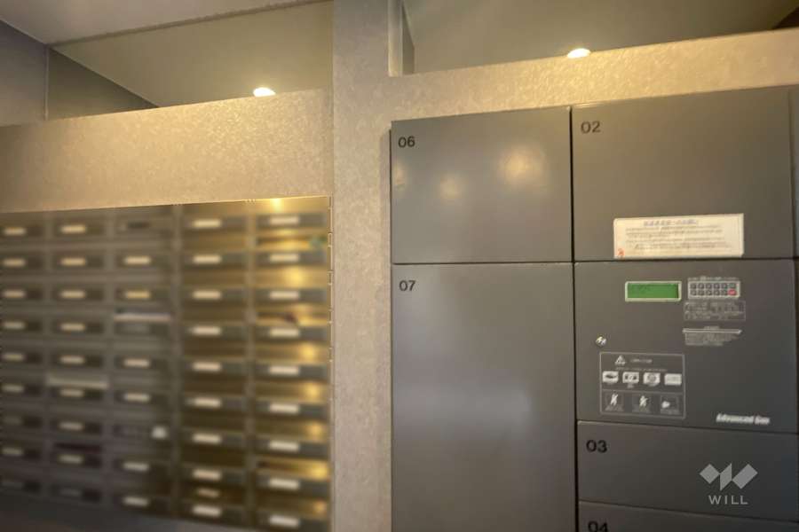 宅配ボックスと共用ポスト