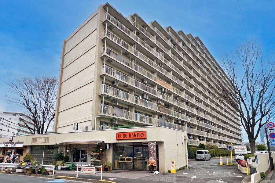 落合パークファミリアの外観（西側から）