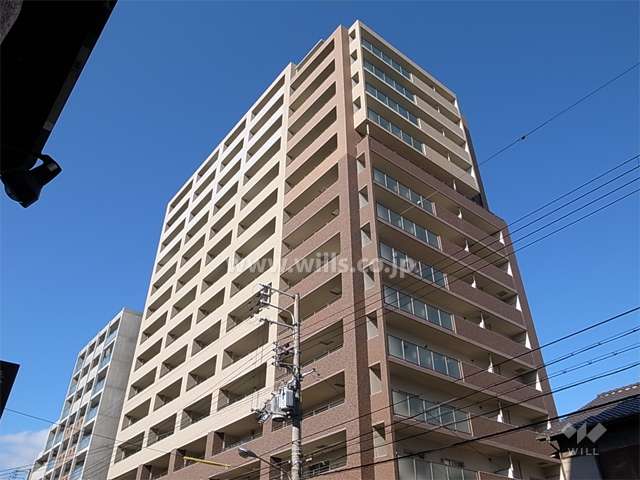 塚口駅前アーバンライフの外観（南東側から）