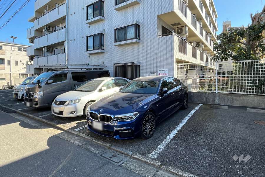 敷地内駐車場（屋外平面式）
