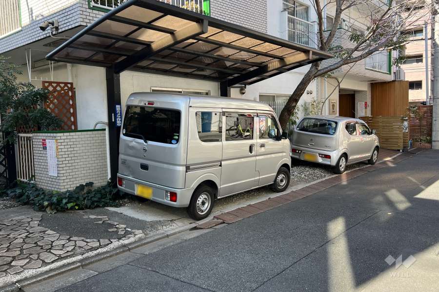 敷地内駐車場（屋外平面式）