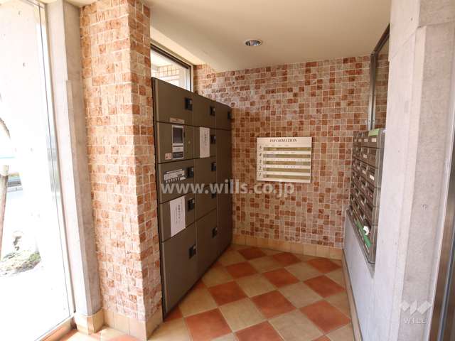 共用ポストと宅配ボックス