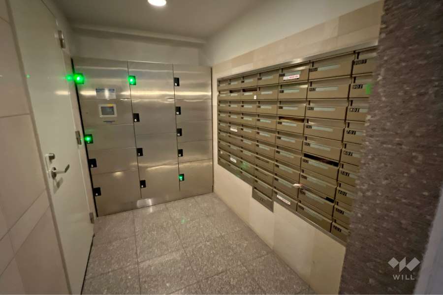 宅配ボックスと共用ポスト