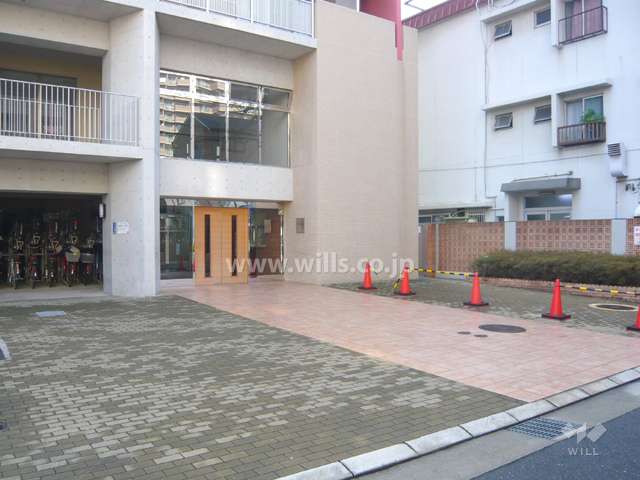 エントランスアプローチ