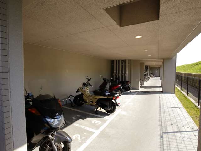 バイク置場