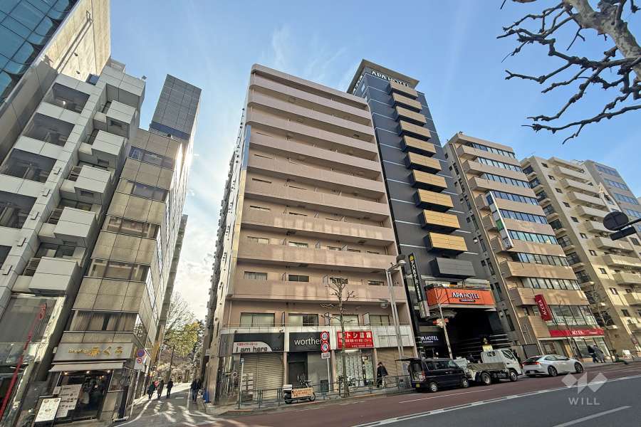 サニープラザ新宿御苑の外観（北東側から）