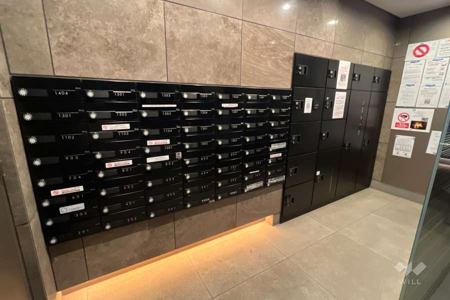 宅配ボックスと共用ポスト