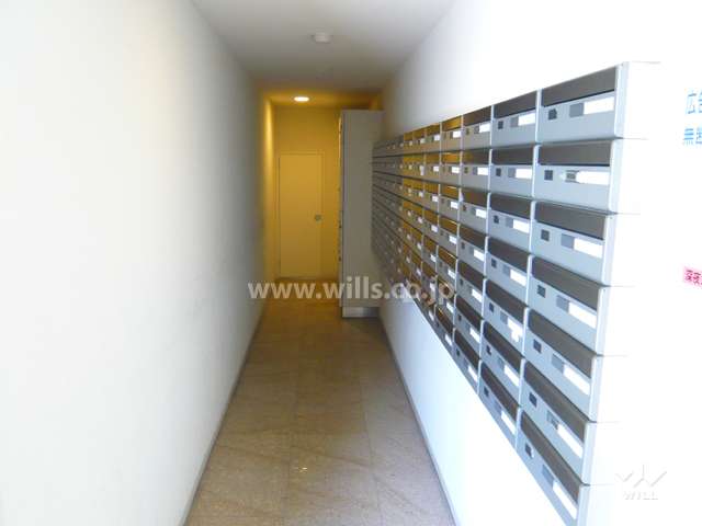 宅配ボックスとメールボックス