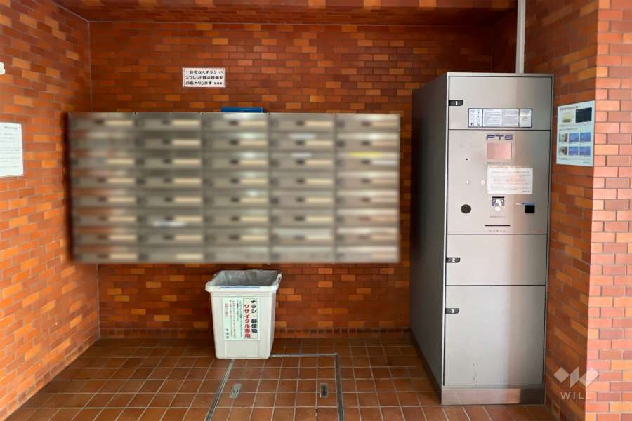 宅配ボックスと共用ポスト