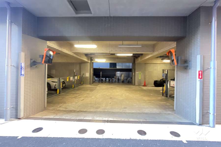 敷地内駐車場（屋内機械式）