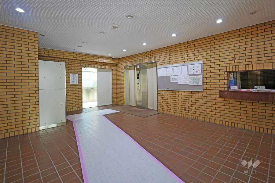 エントランスホール