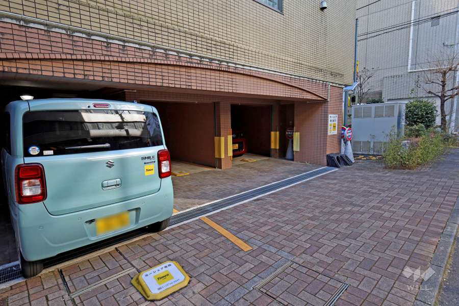 敷地内駐車場（屋内平面式）