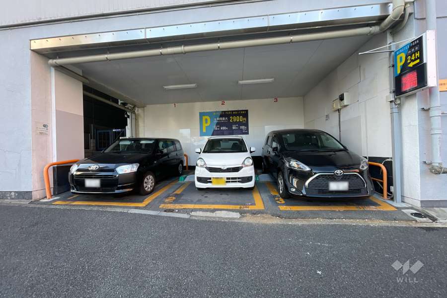 敷地内のコインパーキング