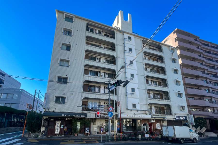 戸山センチュリーの外観（北東側から）