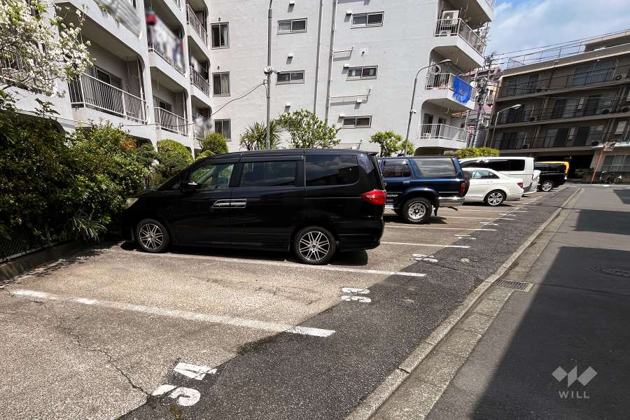 敷地内駐車場（屋外平面式）