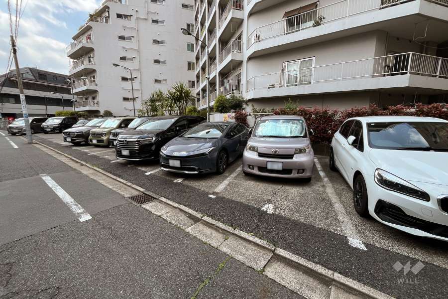 敷地内駐車場（屋外平面式）