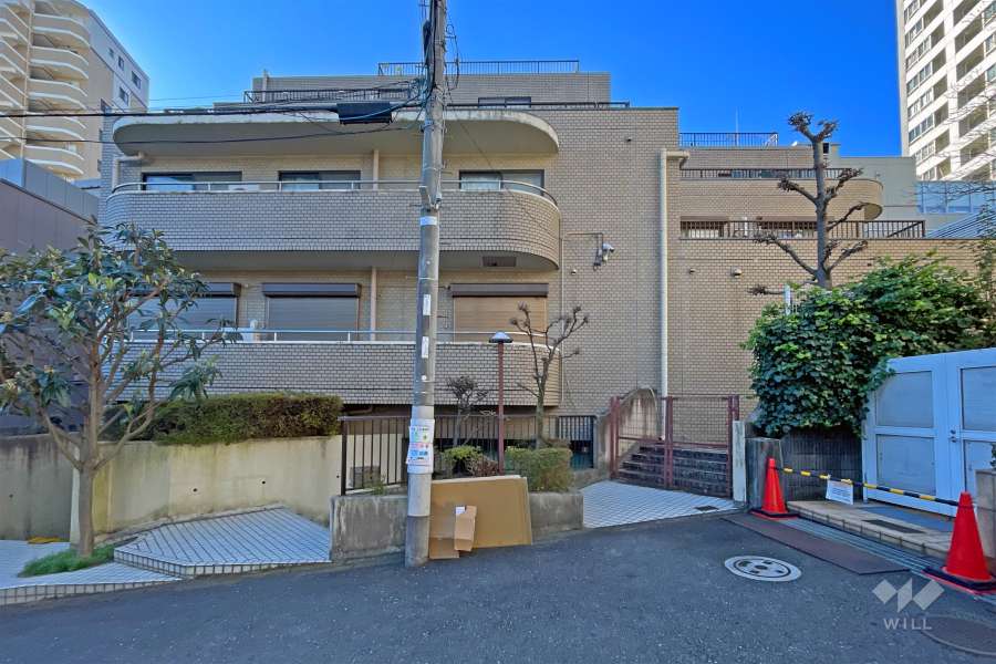 ビクセル新宿の外観（北西側から）