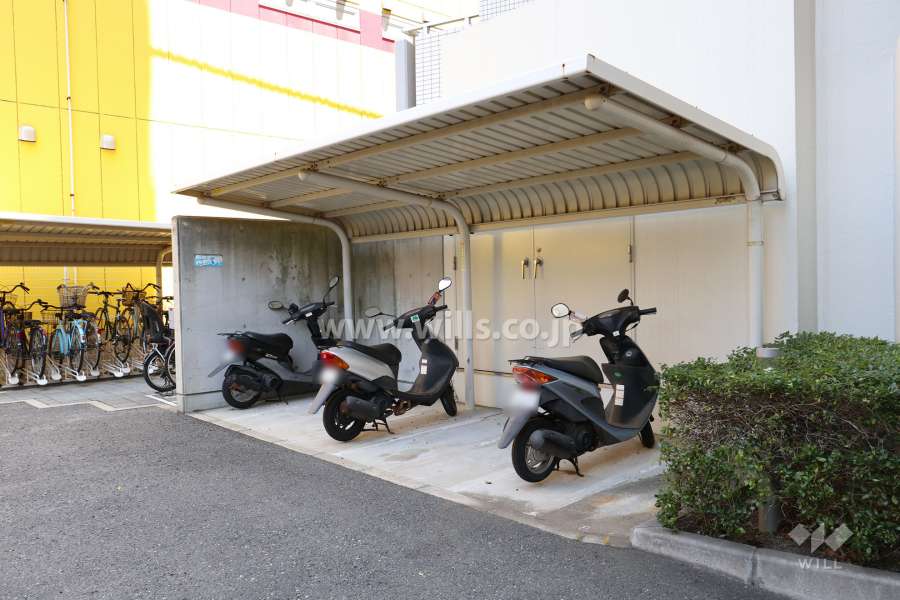 バイク置場