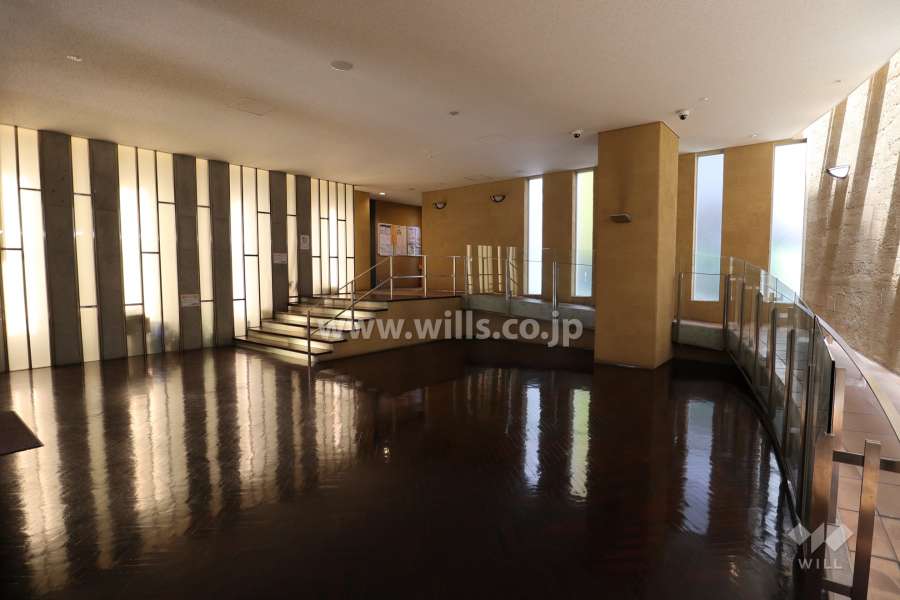 エントランスホール