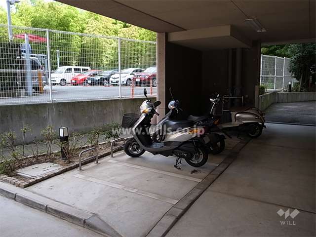 バイク置き場