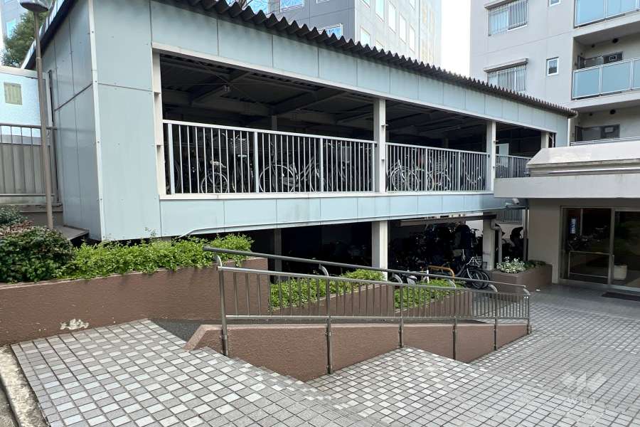 駐輪場・バイク置場