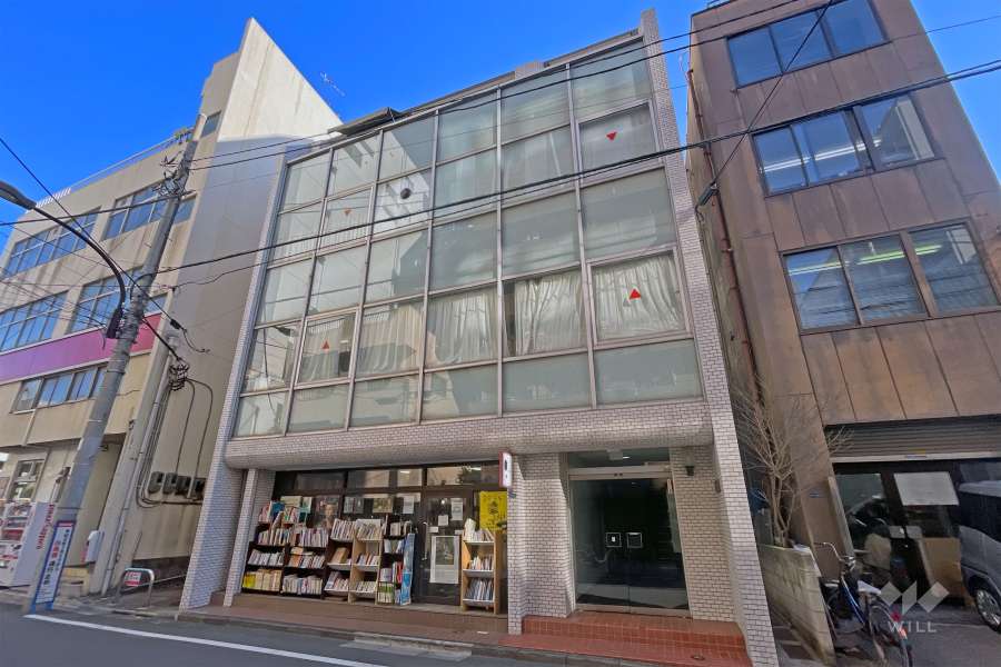 レッツ飯田橋の外観（北西側から）