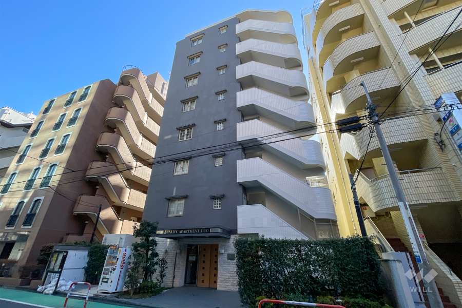 ラグジュアリーアパートメントデュオ神楽坂の外観（北西側から）