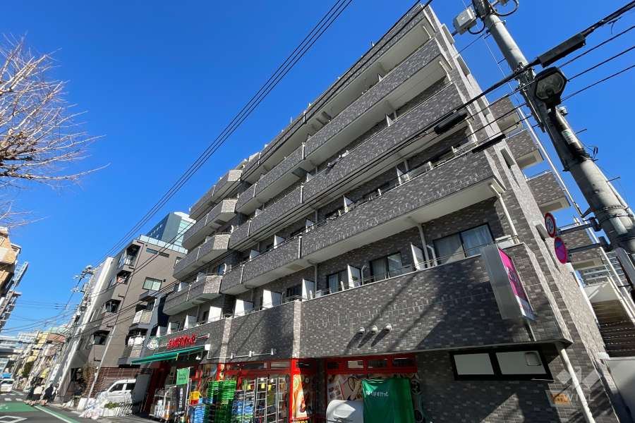 サンセール神楽坂の外観（南西側から）