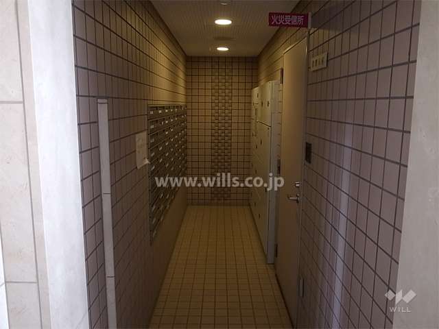 宅配ボックスと共用ポスト