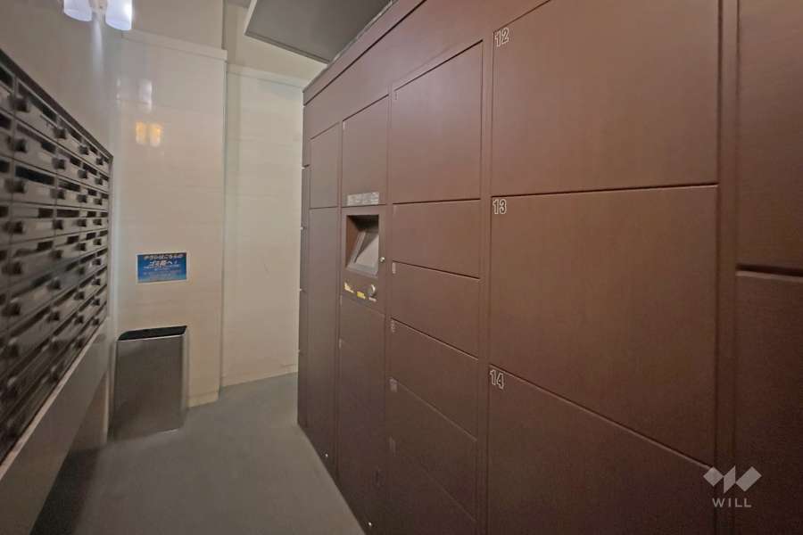 宅配ボックスと共用ポスト