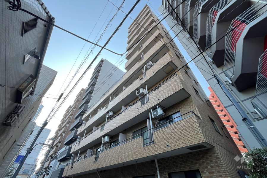 ライオンズマンション初台第３の外観（北側から）