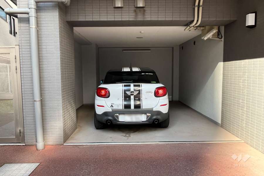 敷地内駐車場（屋内平面式）