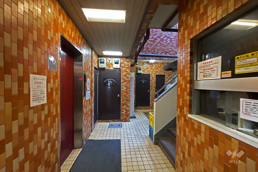 エントランスホール