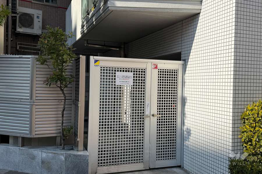 駐輪場の出入り口