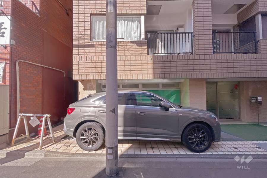 敷地内駐車場（屋外平面式）