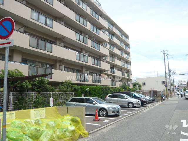 敷地内駐車場