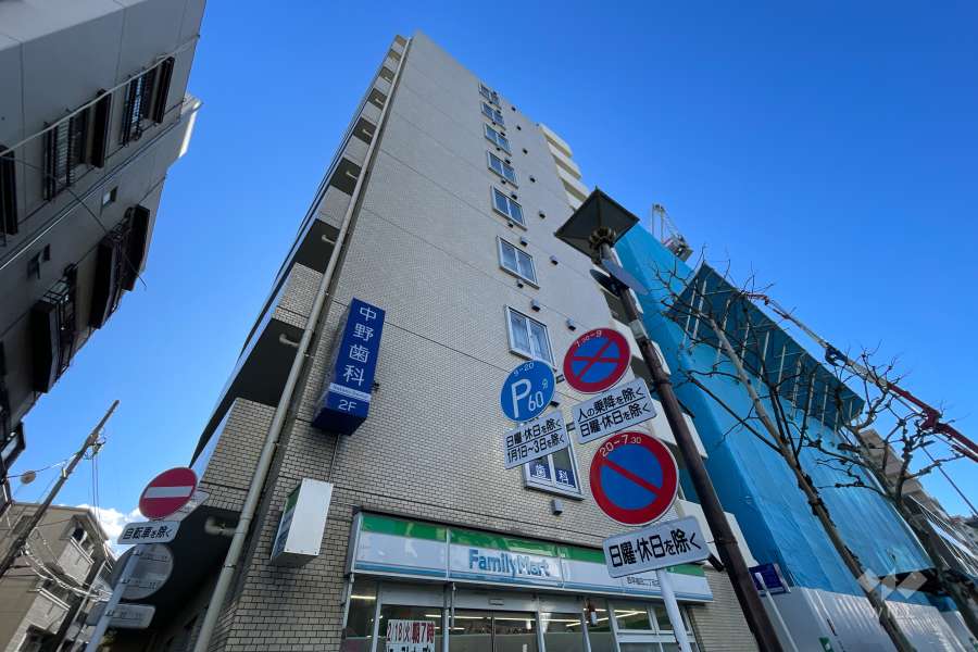 パシフィック早稲田の外観（北側から）