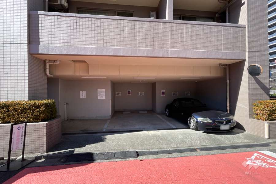 敷地内駐車場（屋内平面式）