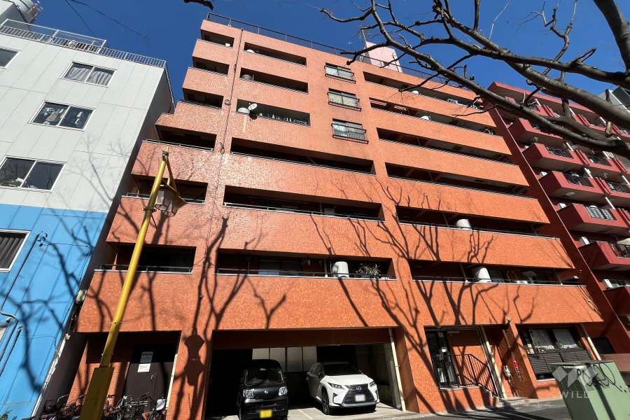 ライオンズマンション西早稲田桔梗の外観（南西側から）